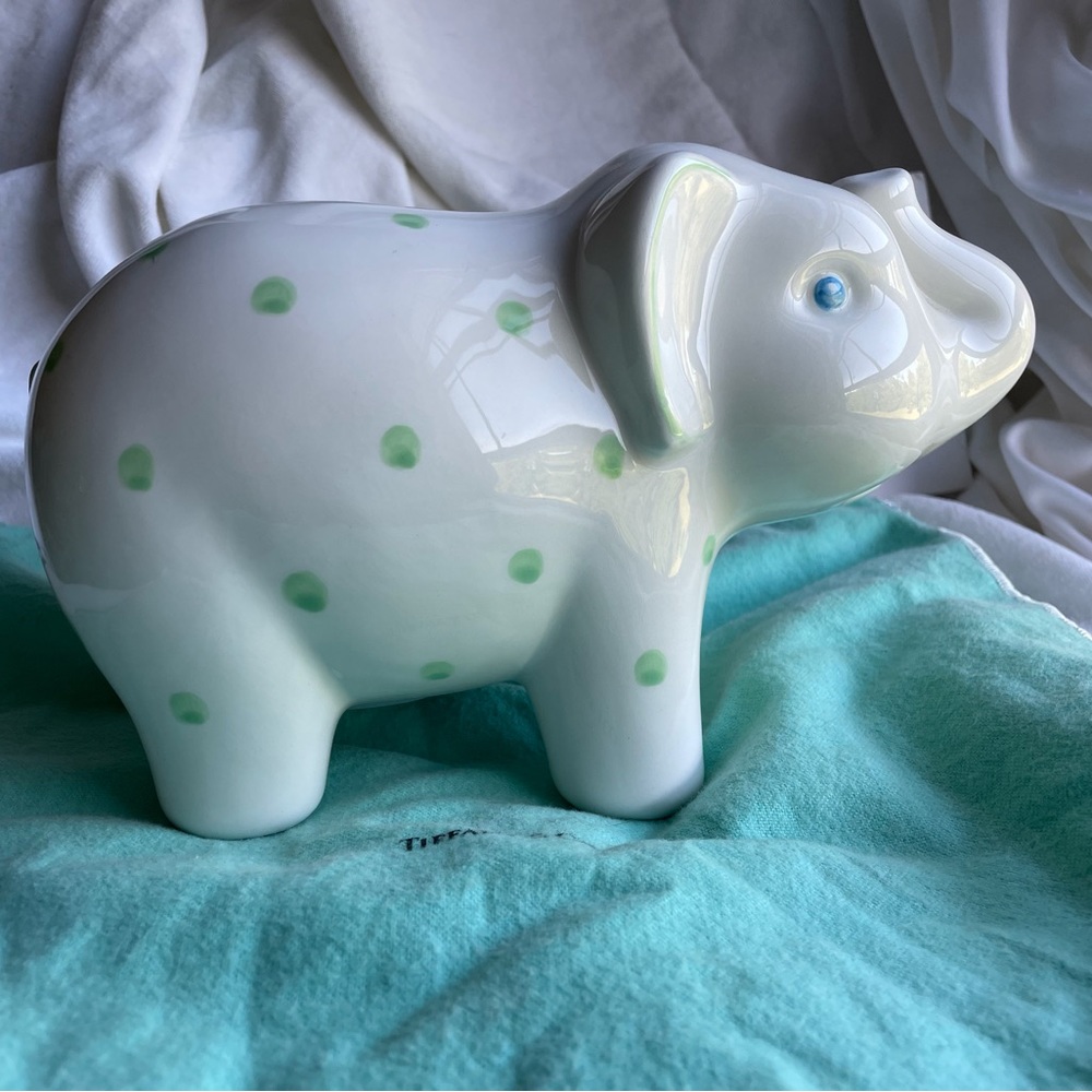 TIFFANY & CO. CERAMIC POLKA DOT ELEPHANT-Y BANK - Picture 3 of 7